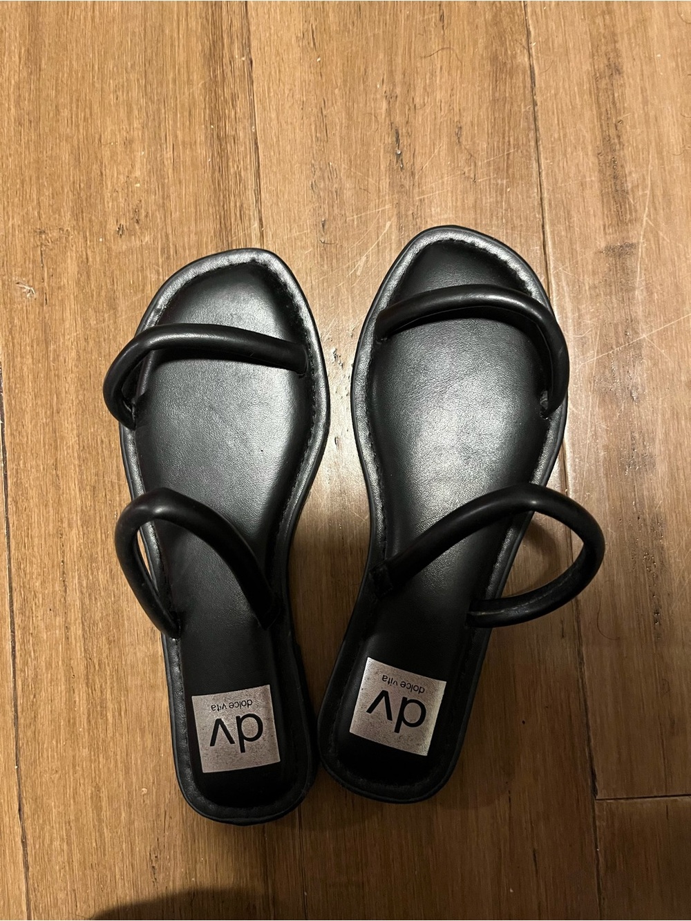 DV by Dolce Vita sandals